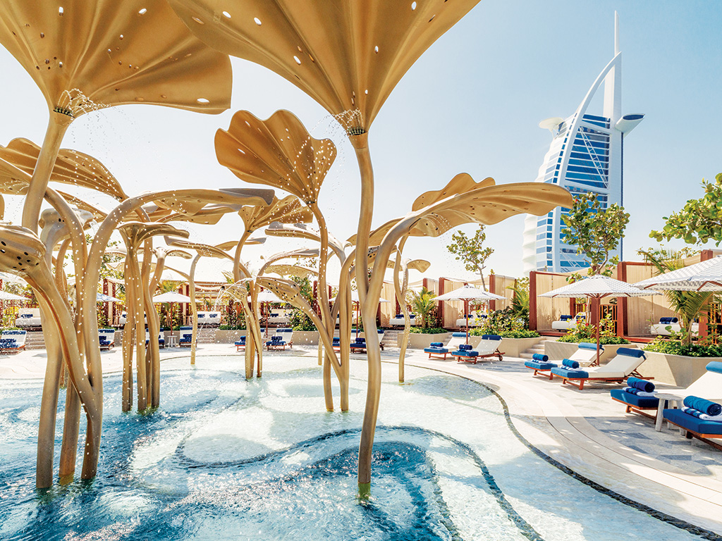  Jumeirah completes nautical trio